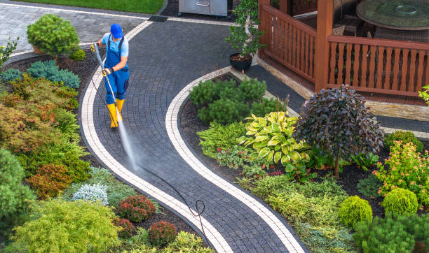 Best Sidewalk Pressure Washing  in Jeannette, PA